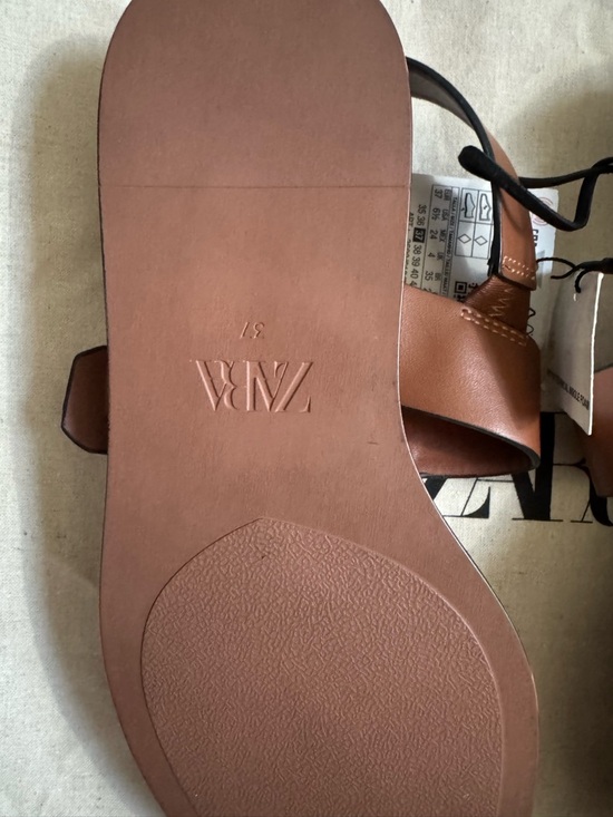 Zara Flat Buckle Sandals! - Picture 12 of 12